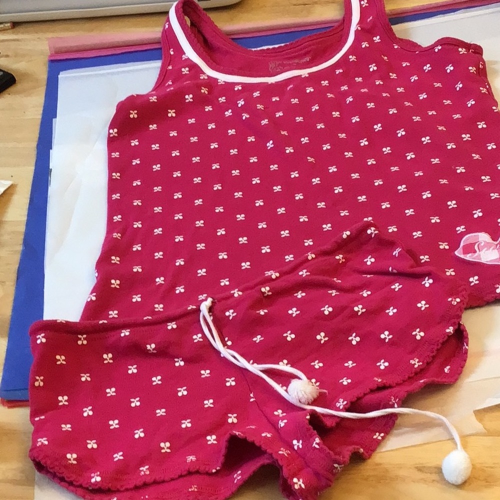 ☘️2/$10☘️Boxer tank top, Juniors M, Set excellent pink, white cherries